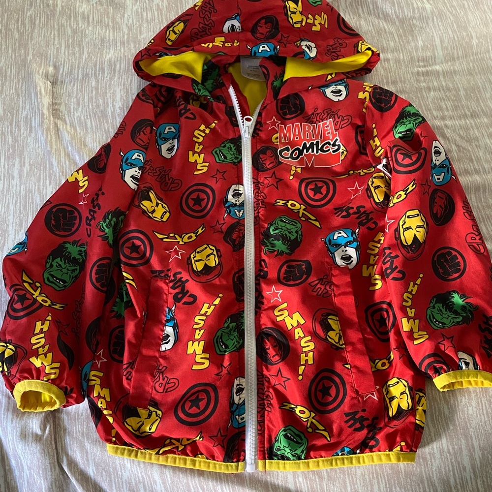 Little Boy’s Marvel Lightweight Hooded Jacket Size 6